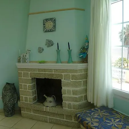 Holiday home Sleeps 6 Pool Wifi