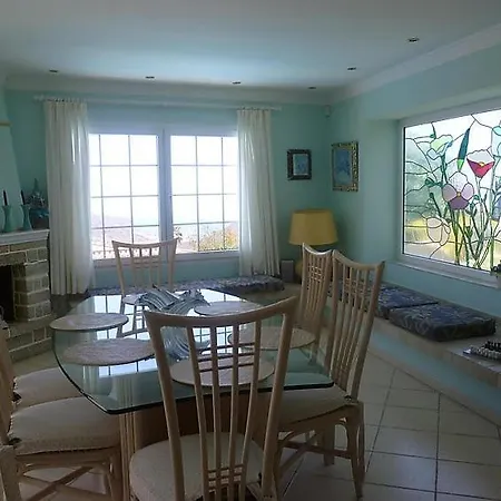 Holiday home Sleeps 6 Pool Wifi